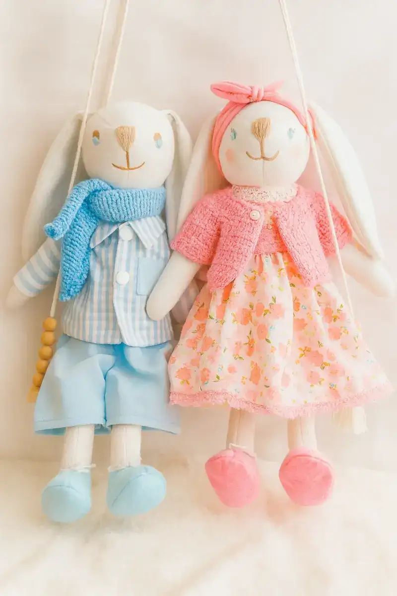 Bonecos amigurumi de crochet feitos à mão