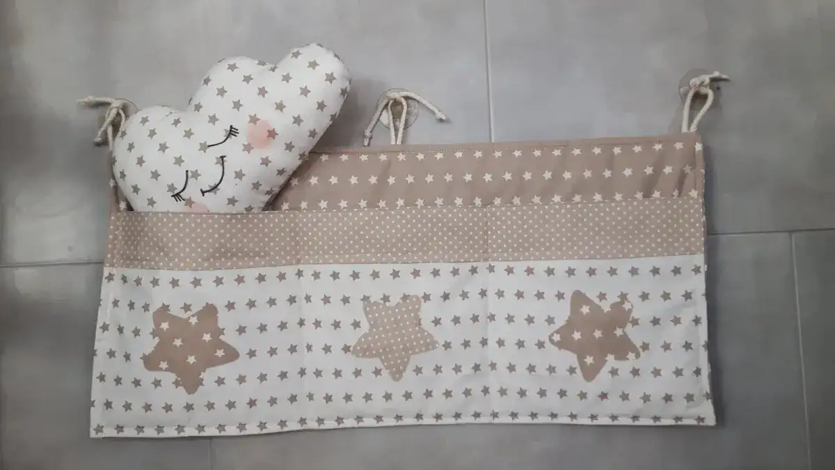 Cestos e sacos artesanais em crochet